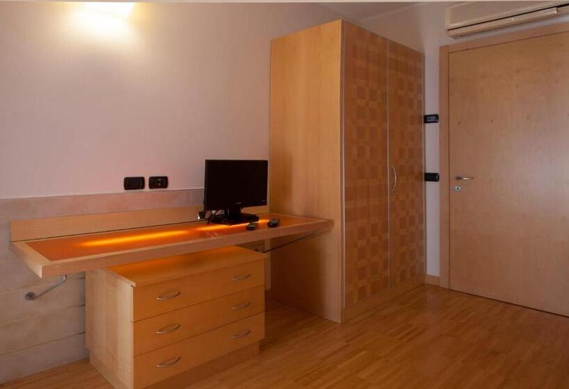 סוויטת סופריור, Albaresidence Masera26