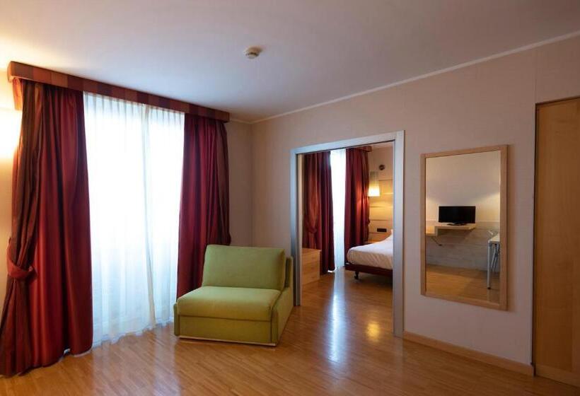 סוויטת ג'וניור, Albaresidence Masera26