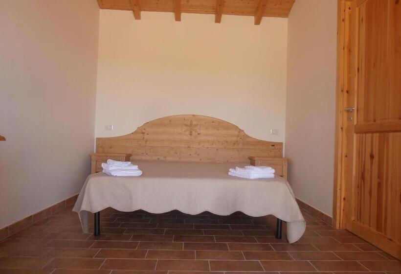 Triple Room Sea View, Azienda Agrituristica La Janna Di La Faj