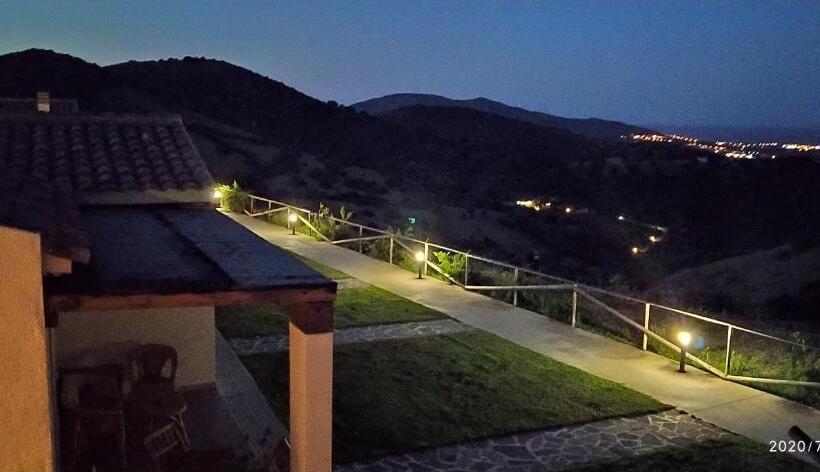 Triple Room Sea View, Azienda Agrituristica La Janna Di La Faj