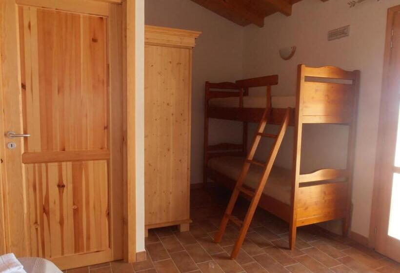 غرفة قياسية رباعية مطلة على البحر, Azienda Agrituristica La Janna Di La Faj