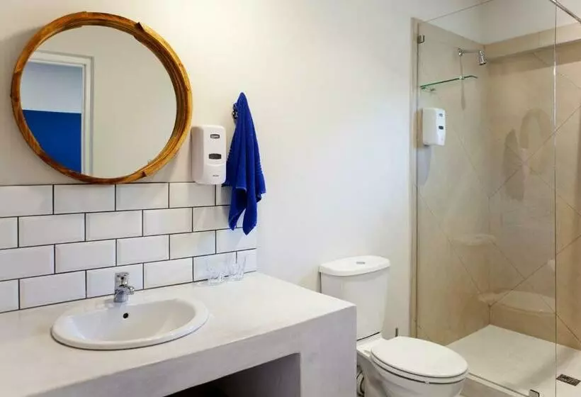 キングサイズベッドのスタンダードルーム, Plett Beachfront Accommodation