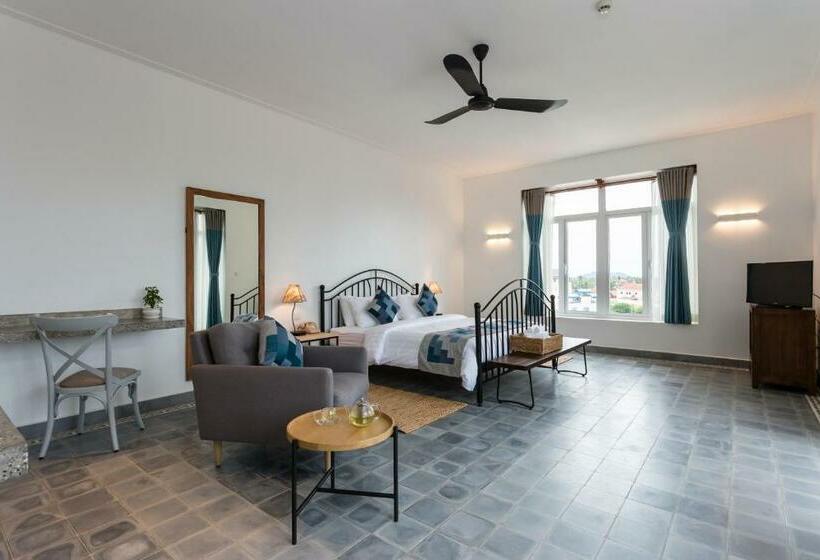 غرفة سوبيريور, Boutique Kampot