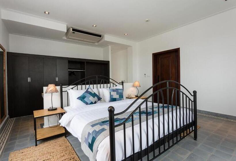 جناح, Boutique Kampot