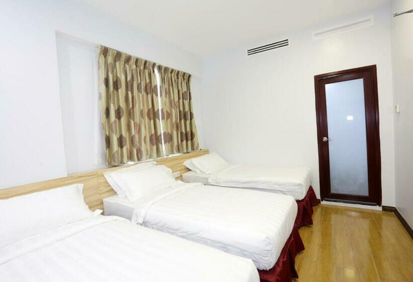 חדר סטנדרט לשלושה, City Garden