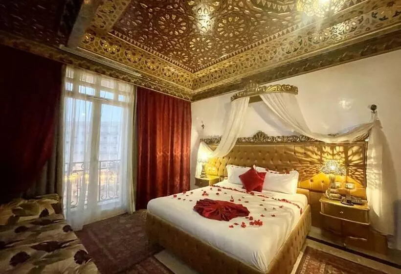 مجموعه ویستا شهر, Royal Victoria Ex British Embassy