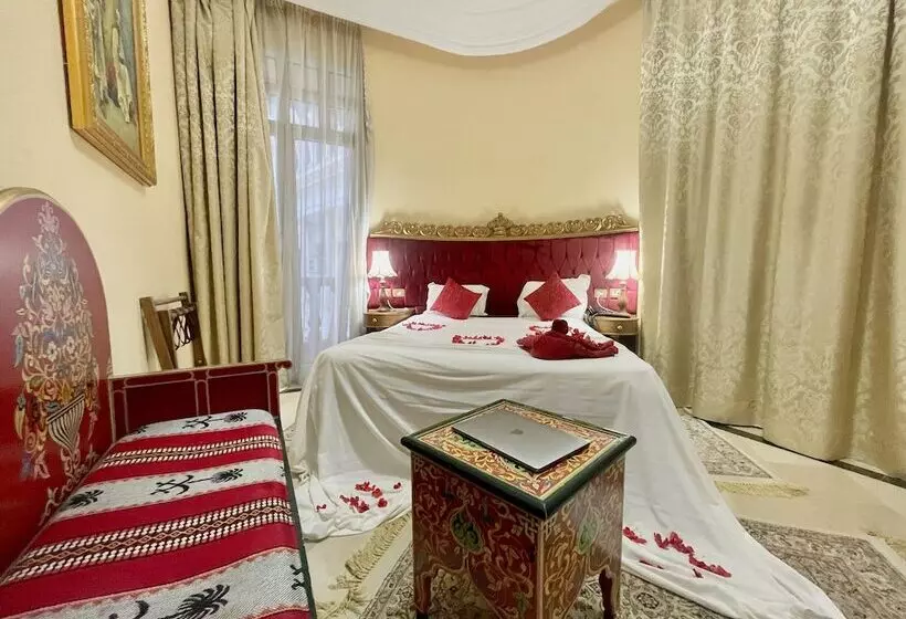 اتاق استاندارد, Royal Victoria Ex British Embassy