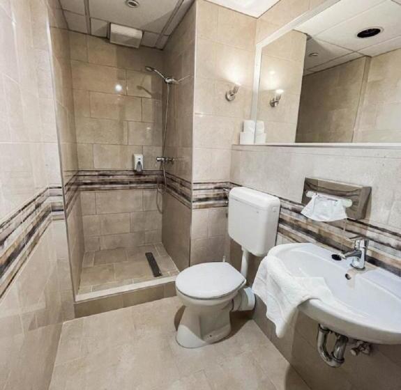 Номер Стандарт, Unicornis