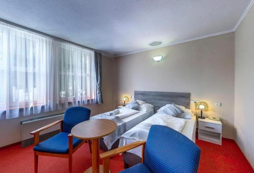 Номер Стандарт, Unicornis