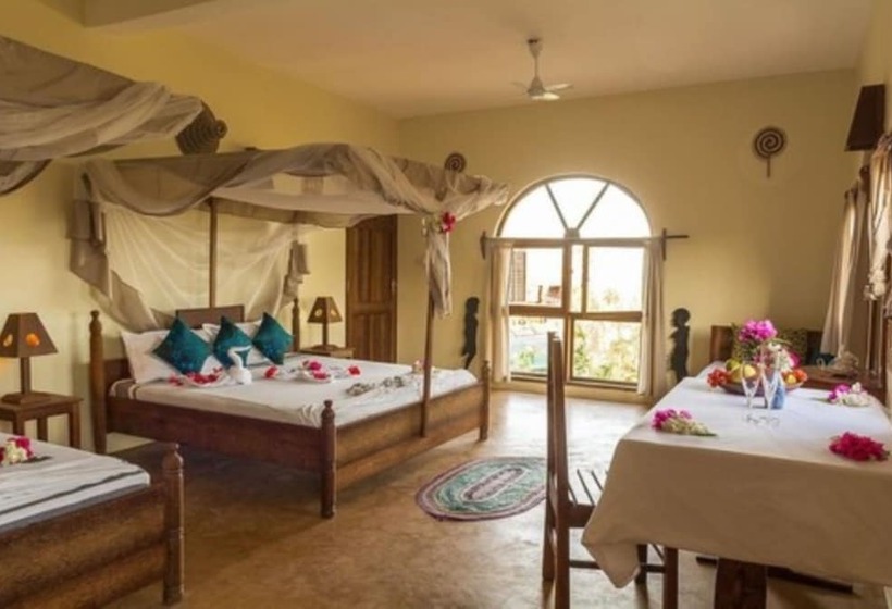 Семейный Номер Вид на Море, Zan View