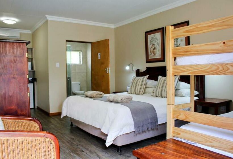 חדר סטנדרט עם מיטת קינג, 17 On Bird Guest House