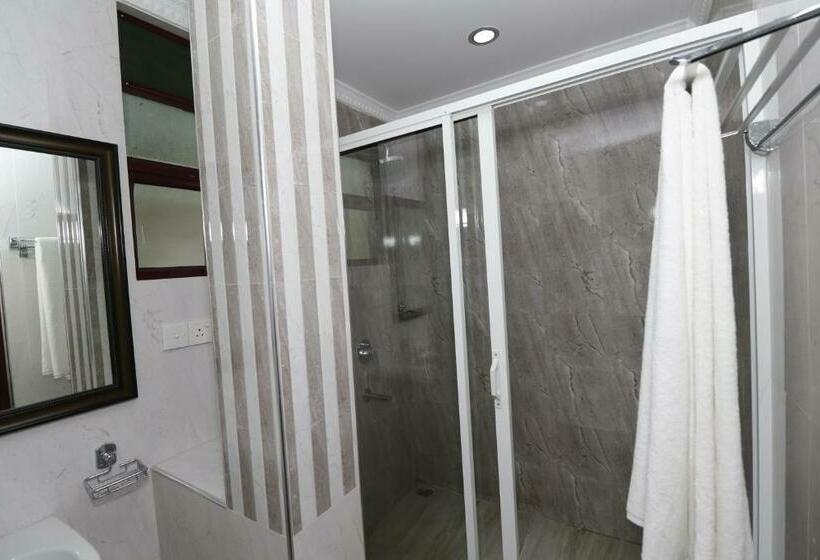 Cameră Deluxe cu Balcon, King Of Kandy