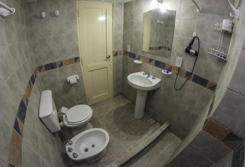 标准间, Plaza Milenium