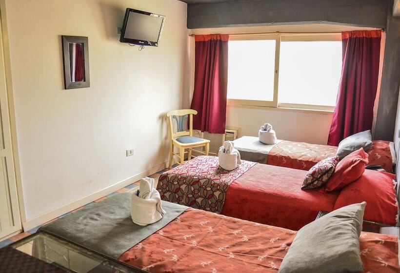 标准三人间, Plaza Milenium