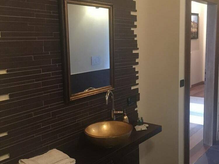 小型套房, Relais Villa Gozzi B&b