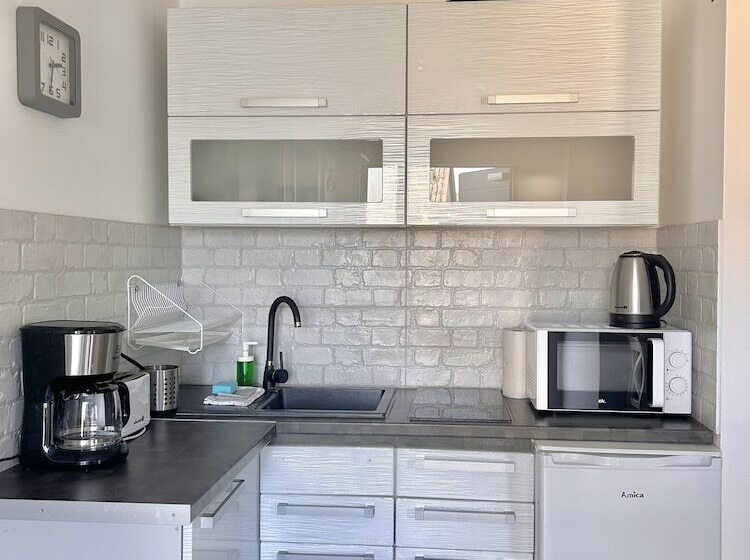 スタンダードスタジオ, Apartamenty Nexo