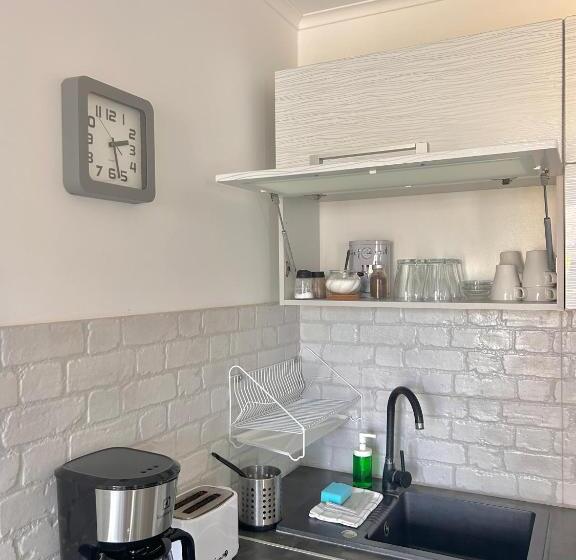 スタンダードスタジオ, Apartamenty Nexo