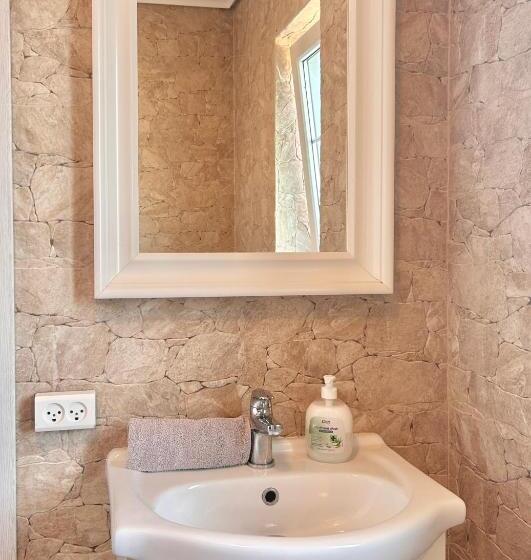 スタンダードスタジオ, Apartamenty Nexo