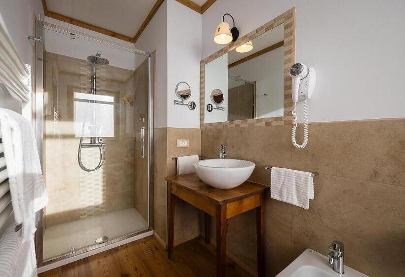 חדר קומפורט לשלושה, Mirtillo Alpino Casa Vacanze