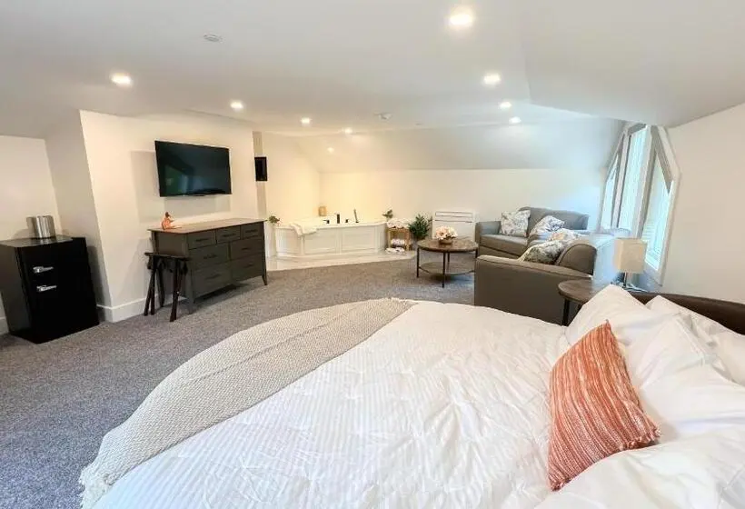 Standard-huone King-vuode, Four Seasons For Fun Bed & Breakfast