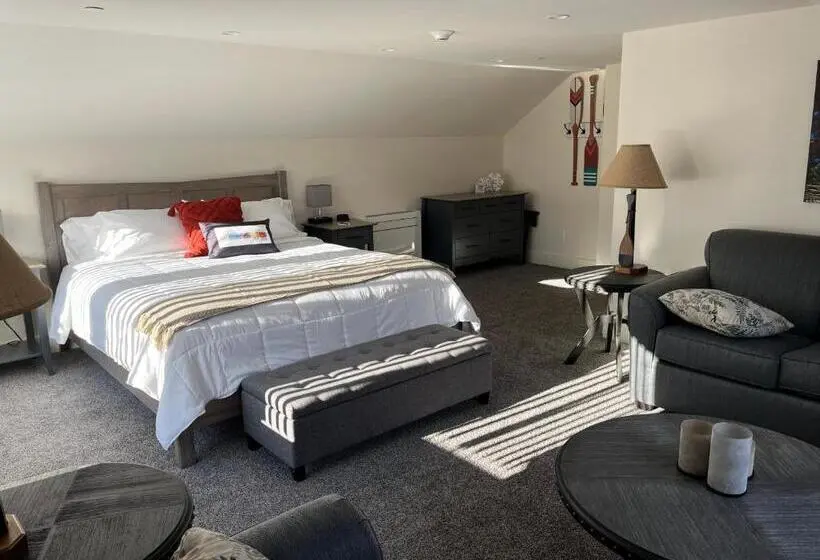Deluxe-huone King-vuode, Four Seasons For Fun Bed & Breakfast