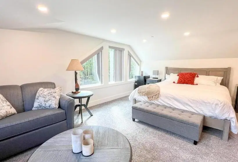 Deluxe-huone King-vuode, Four Seasons For Fun Bed & Breakfast
