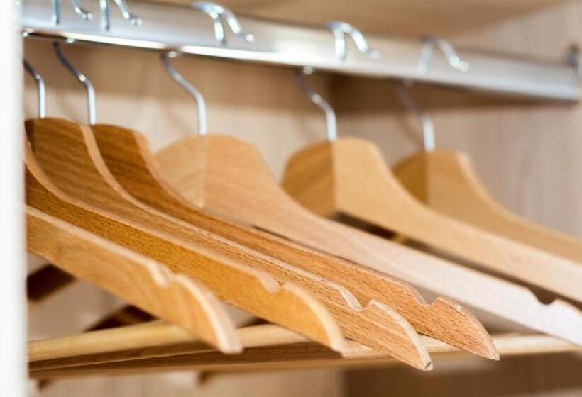 海の見えるスタンダードスタジオ, Ellie Apartments Stalida