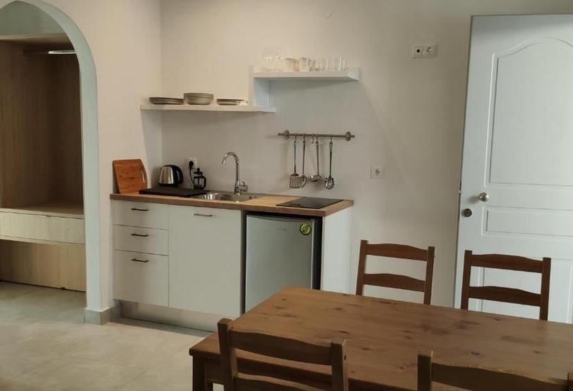 海の見える１ベッドルームアパートメント, Ellie Apartments Stalida