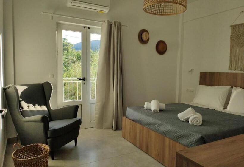 景色の見える一ベッドルームアパートメント, Ellie Apartments Stalida