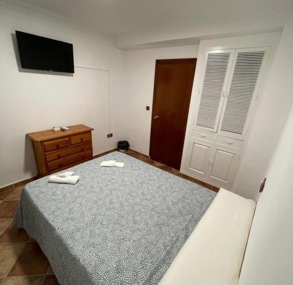 带共用浴室的标准房间, Hostal La Campiña