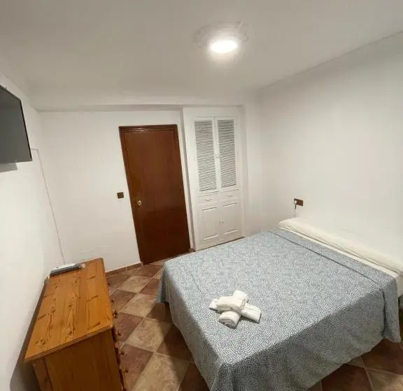 اتاق استاندارد با سرویس بهداشتی مشترک, Hostal La Campiña