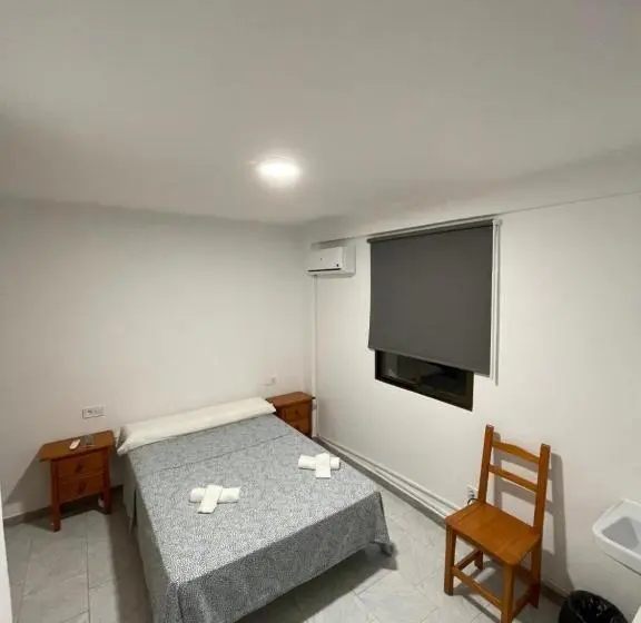 اتاق استاندارد با سرویس بهداشتی مشترک, Hostal La Campiña