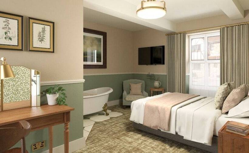 جناح, The Ashford Arms