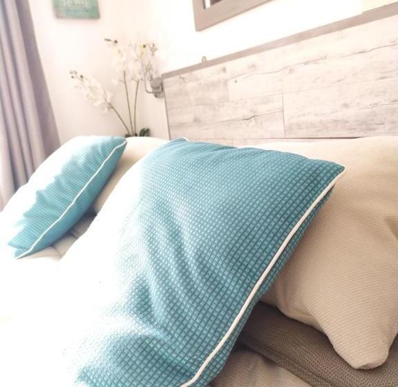 חדר משפחתי, B&b Olbia