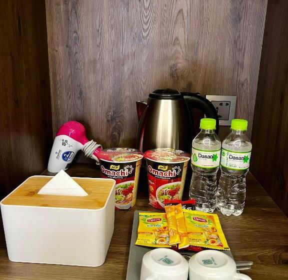 اتاق لوکس خانوادگی, Hoàng Khang Hotel  Khách Sạn Buôn Ma Thuột
