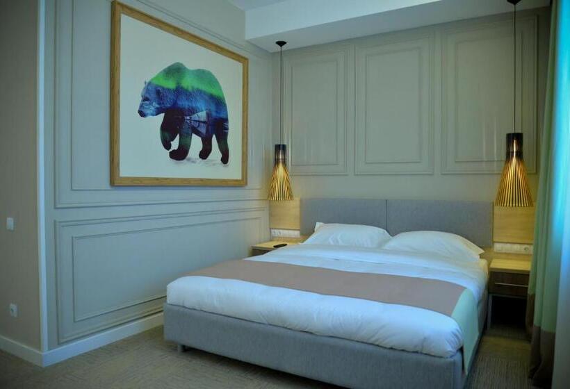 اتاق لوکس, Green Which