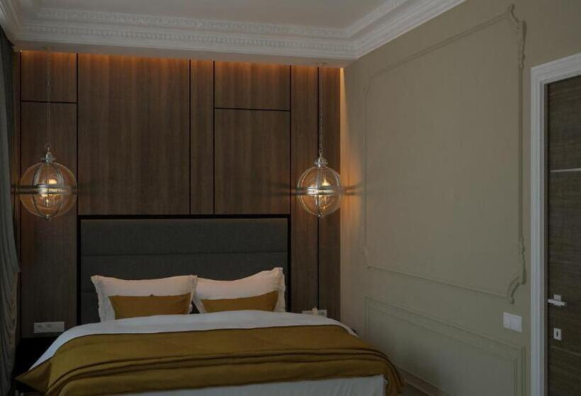 سوییت, Green Which