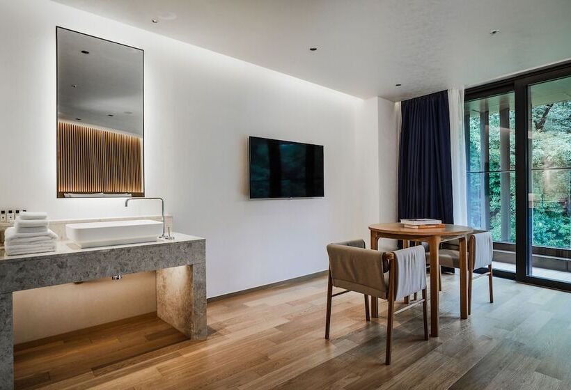 کابین, Paraspara Seoul