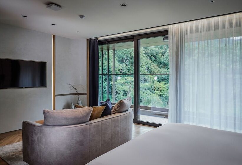 کابین, Paraspara Seoul