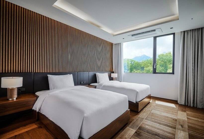 سوئیت پریمیوم, Paraspara Seoul