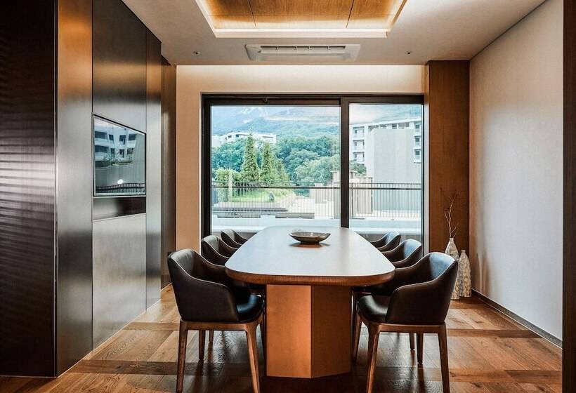 سوییت, Paraspara Seoul