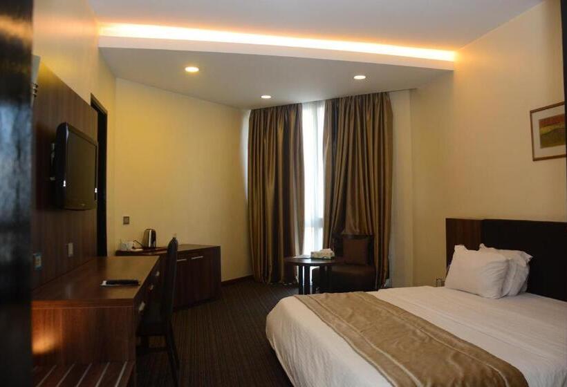 سوییت خانوادگی, Presidential