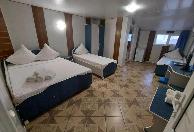 اتاق استاندارد چهار تخته, Casa Simona