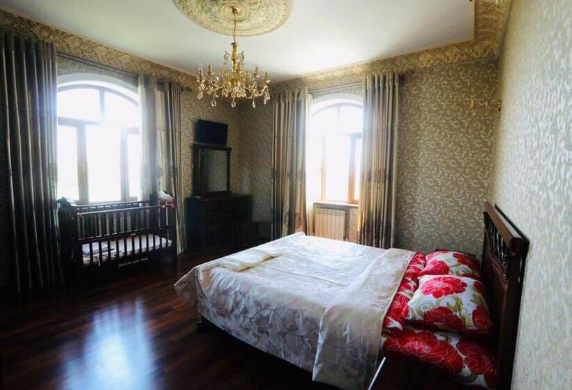 标准间, Mavie Guest House