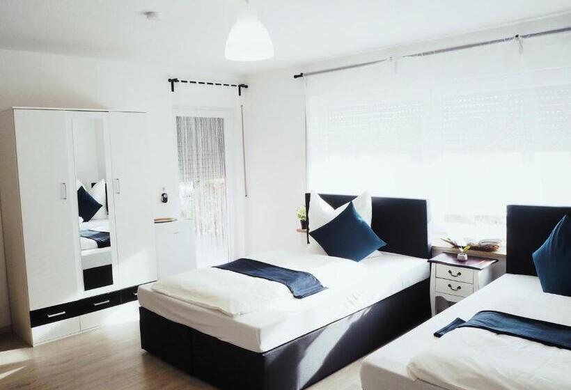 Номер Deluxe Вид на Сад, Neumarkt Wohnung