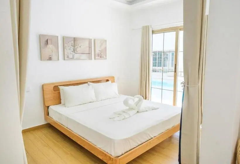 سوییت با چشم‌انداز استخر, Seapearl Of Alona