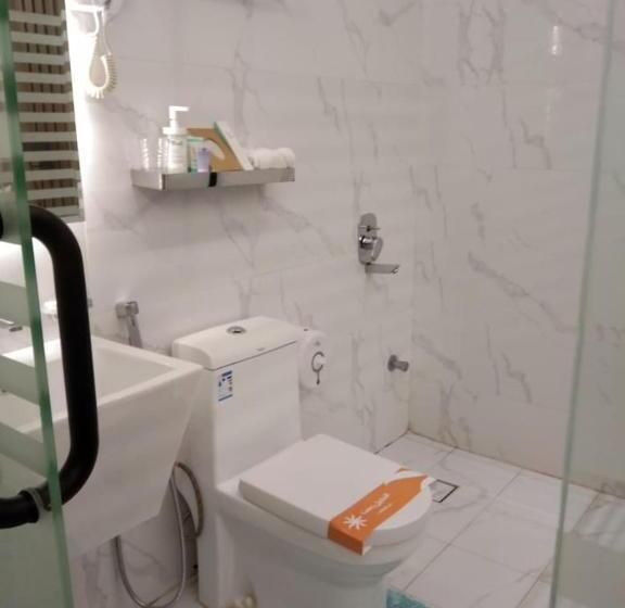 침실 2개 아파트, النخيل رست