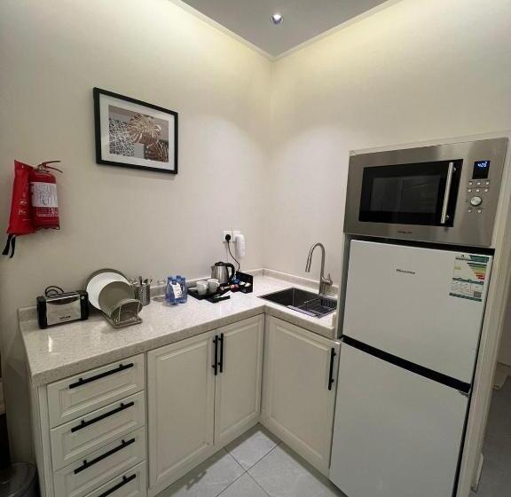 침실 2개 아파트, النخيل رست