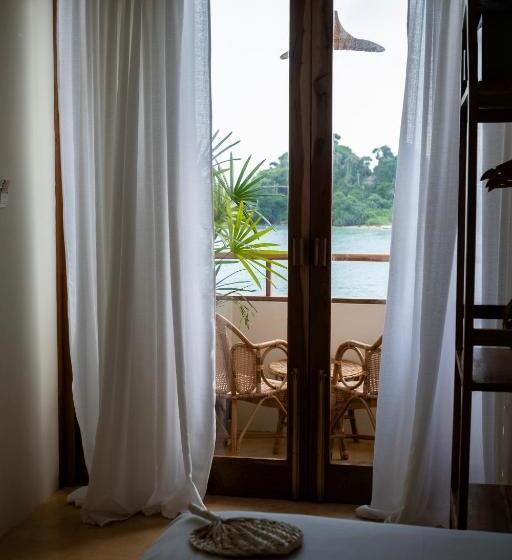 스탠다드 싱글 룸 바다 전망, Blue Waves Surf House   Beach