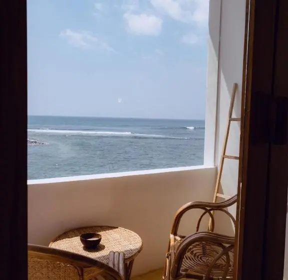 キングサイズベッドのスタンダードルーム, Blue Waves Surf House   Beach